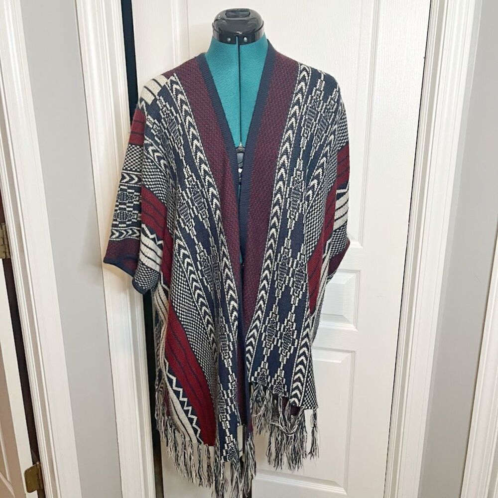 Wishlist Open Front Cape Poncho Wrap Fringe Tribal Aztec Western Boho Sweater